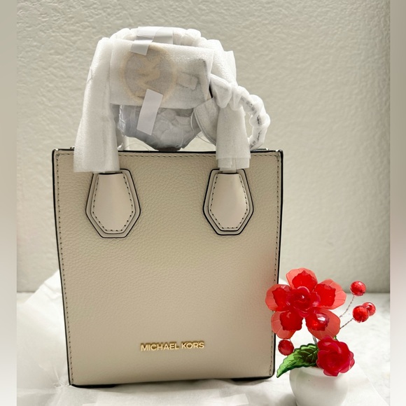 Michael Kors Mercer Extra Small Pebbled Leather Crossbody Bag - Picture 5 of 6